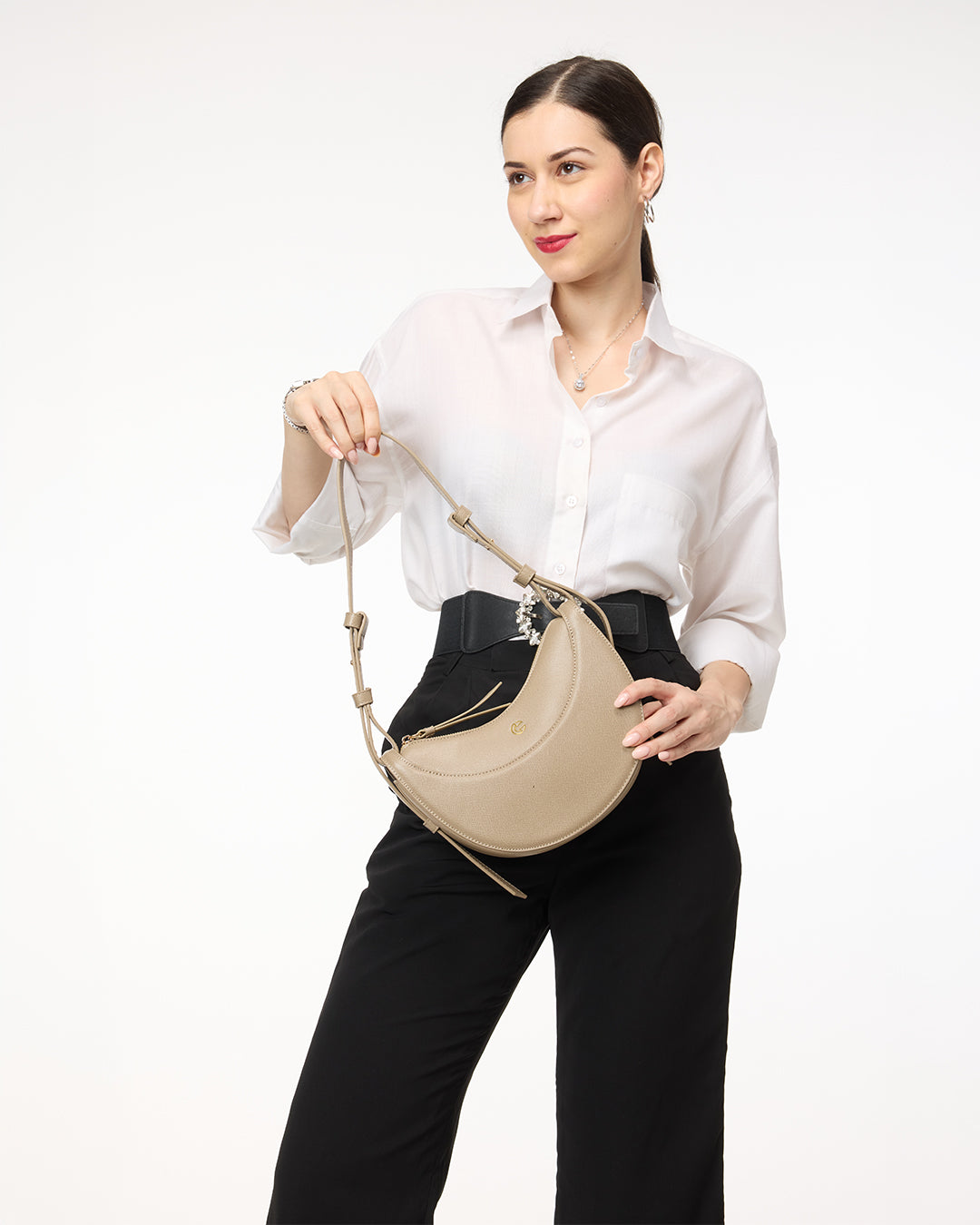 The Luna Curve - ASH MOCHA