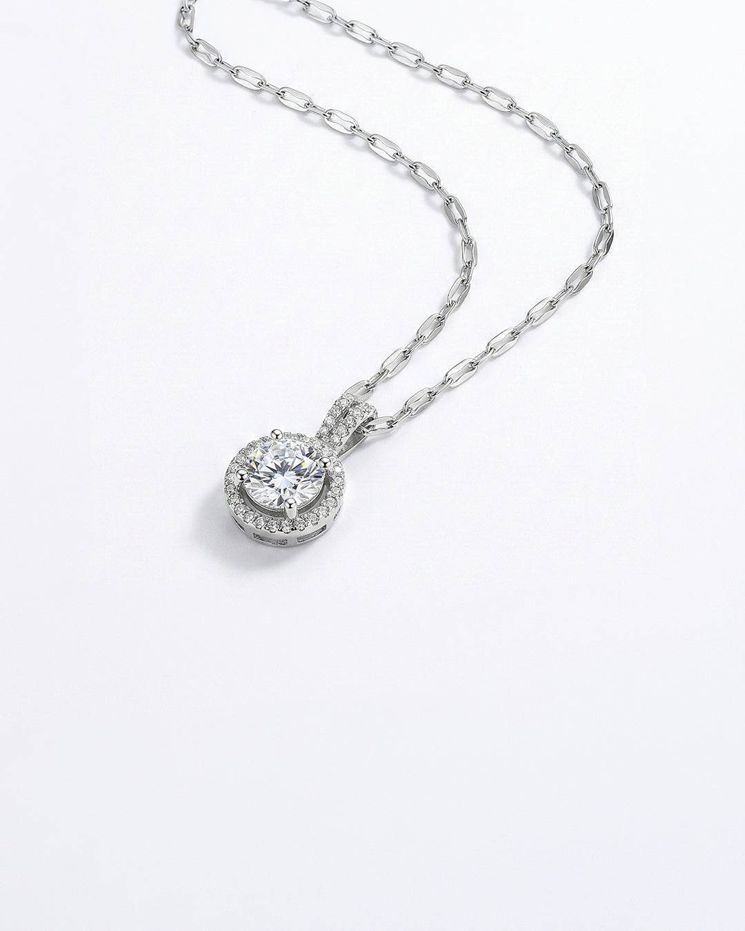 THE LUNA SOLITAIRE HALO NECKLACE