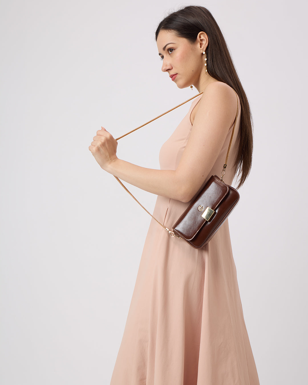 The Lena Crossbody Bag in - COCOA BROWN