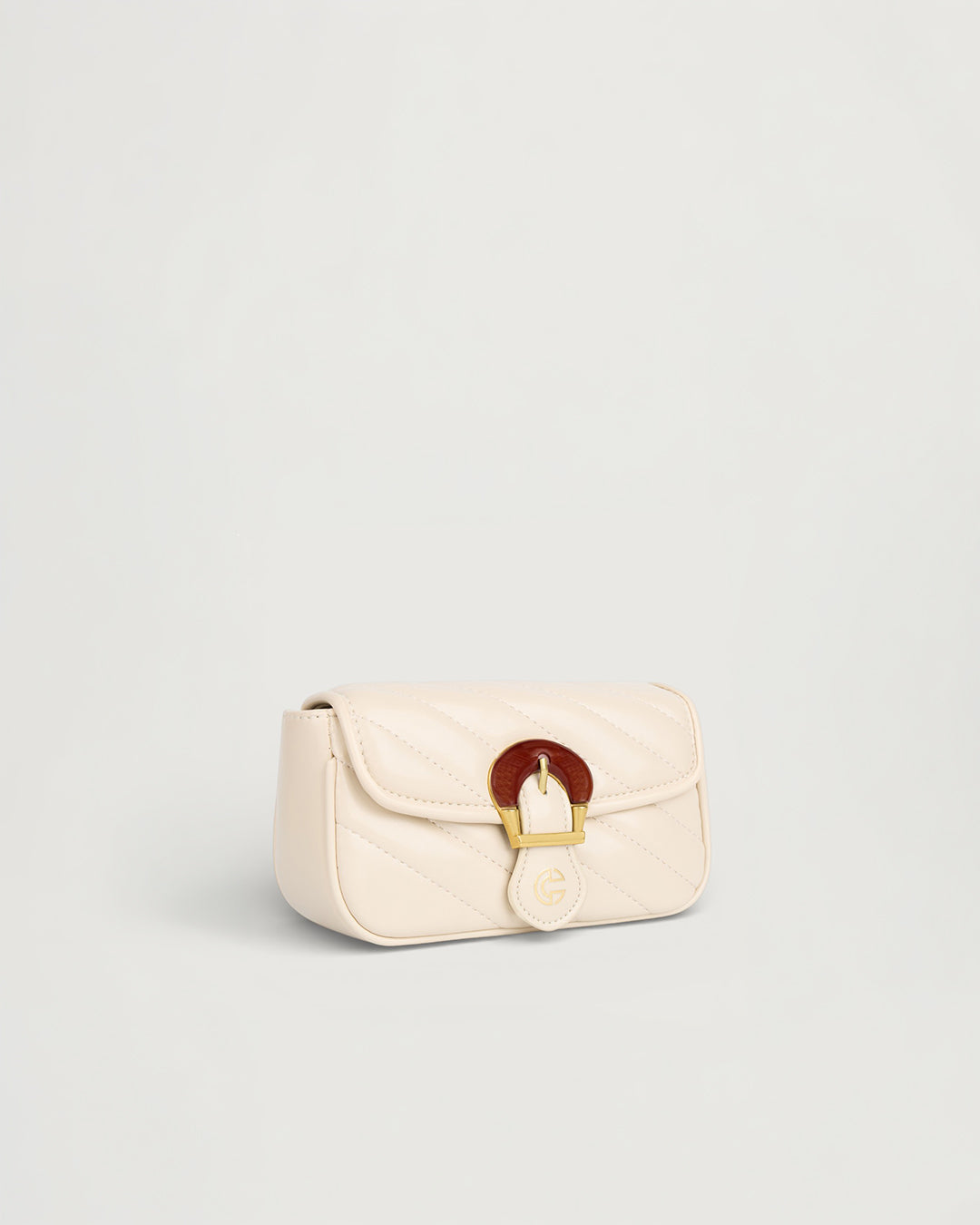 The Romi Chain Bag in - CREAM