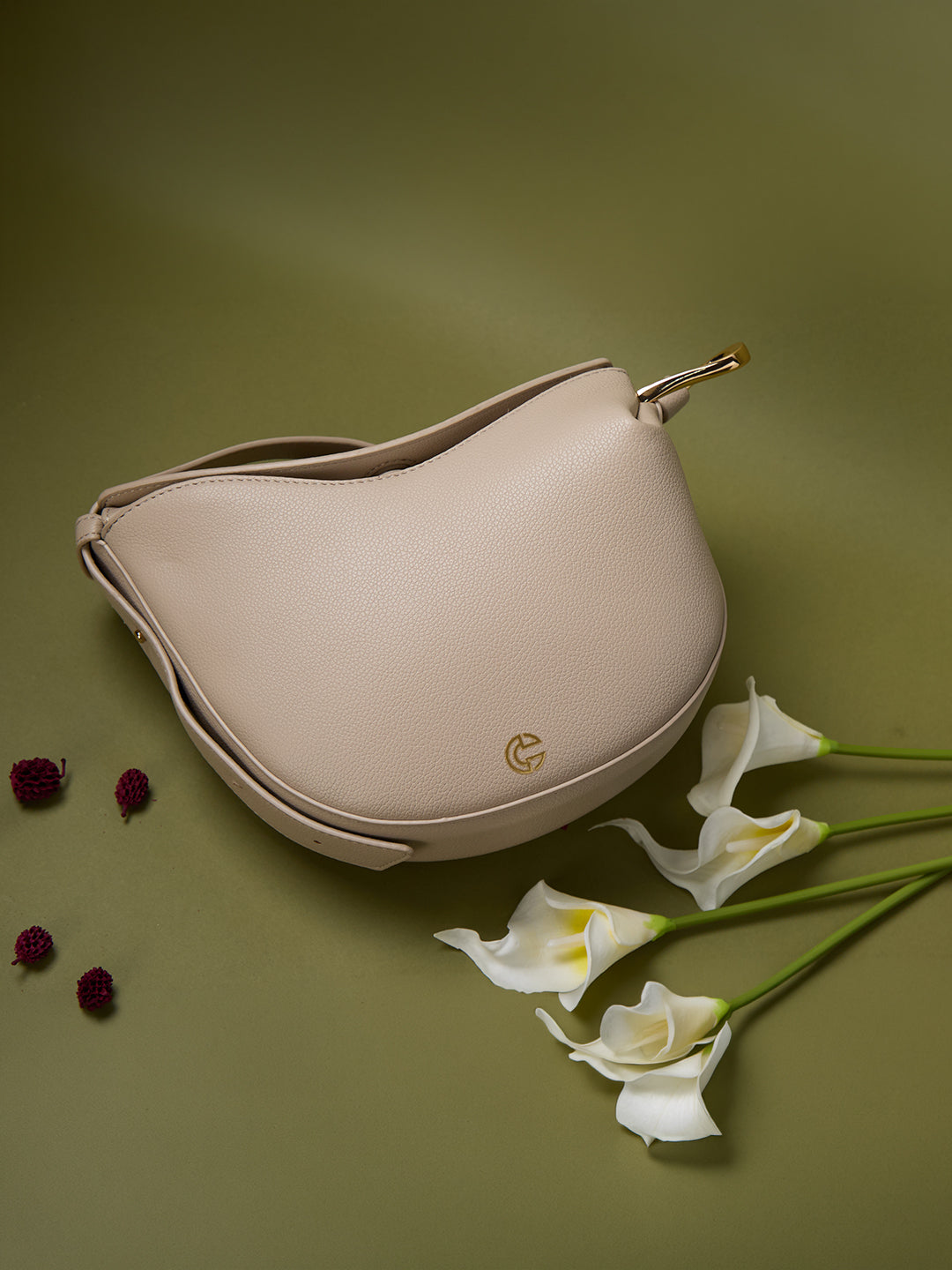 The Terra Bow Bag - Ash Dune